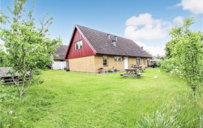 Nice home in Ängelholm with WiFi and 4 Bedrooms